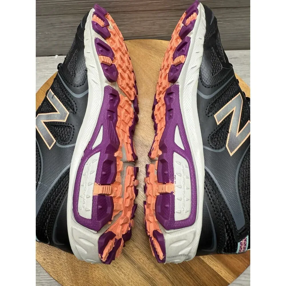 New Balance 412v3 Womens Trail Athletic Running Shoes Black Size 8